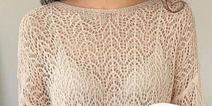 Свободная модель легкого оверсайз фасона.