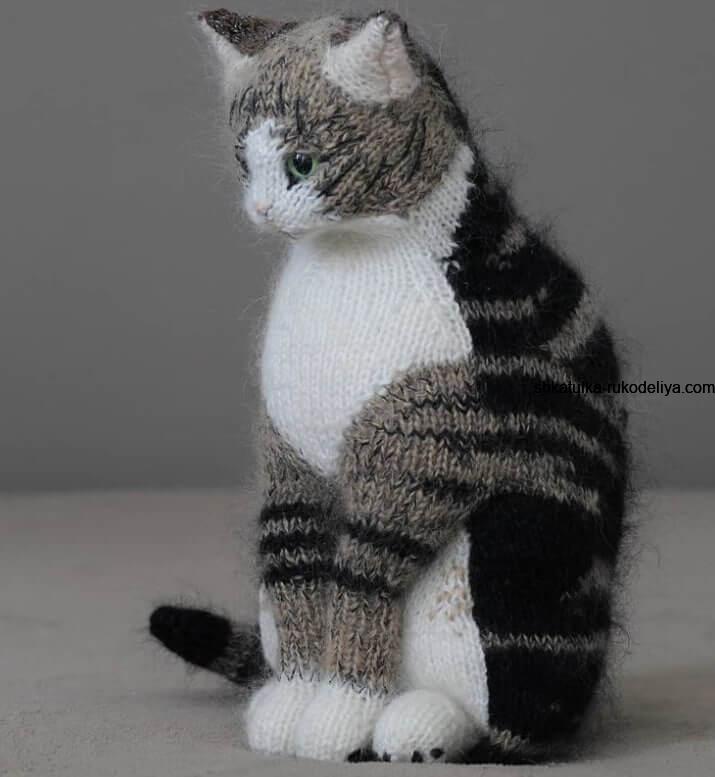 свитер кот