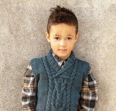 Детский жилет с косами