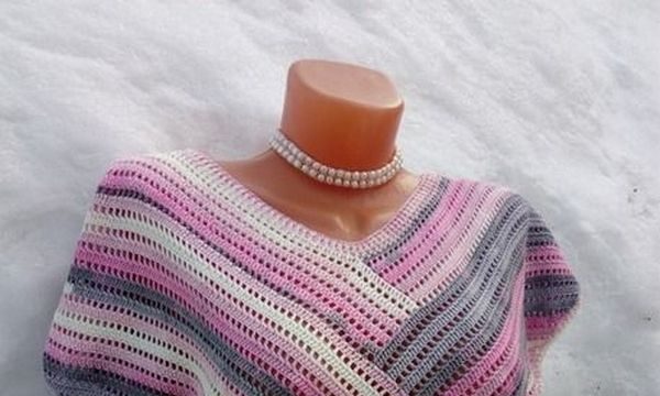 Ажурний топ на літо гачком