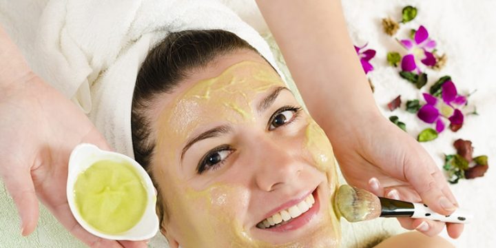 Маски для обличчя в домашніх умовах