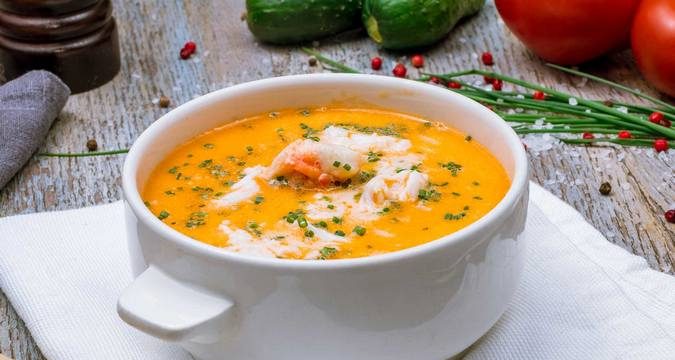 Гарбузовий крем-суп із копченою рибою