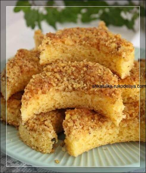 Ніжне печиво з горіховою посипкою