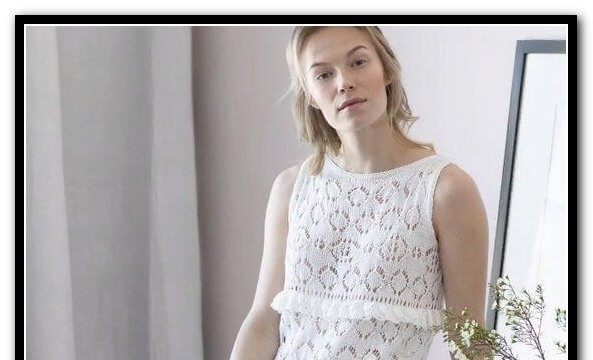 Сукня спицями для жінок