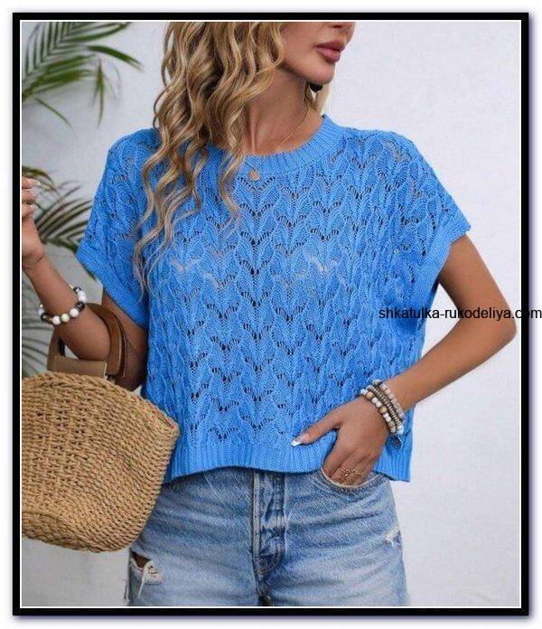 Вязана кофточка спицями