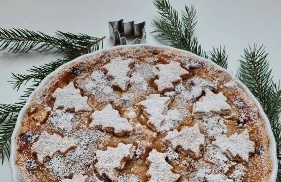 Різдвяний яблучний пиріг