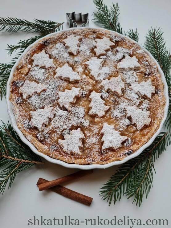 Різдвяний яблучний пиріг