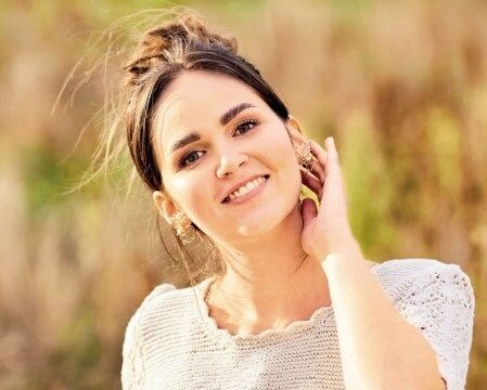 Весняні моделі з коротким рукавом спицями