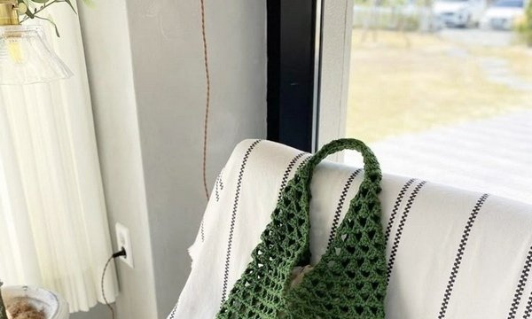 Оригінальні в'язані сумки гачком