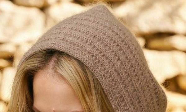 Капор капюшон спицями опис