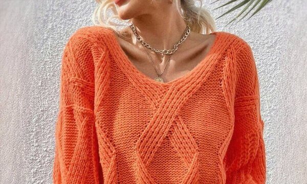 В'язані жіночі пуловери спицями зі схемами