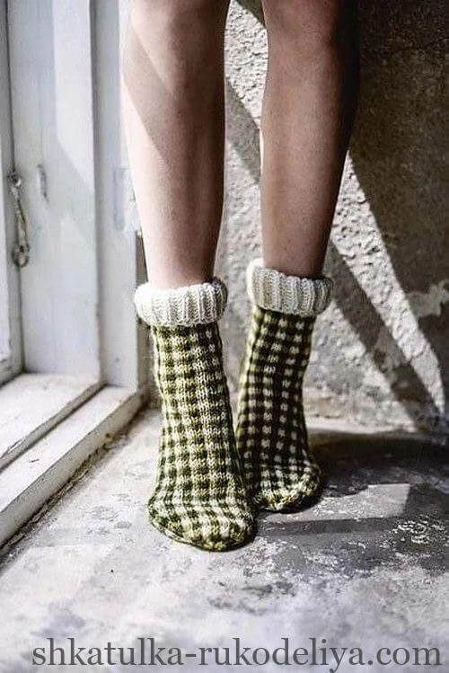 Зв'язати шкарпетки спицями