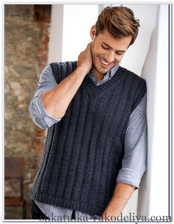 Класичний чоловічий жилет спицями